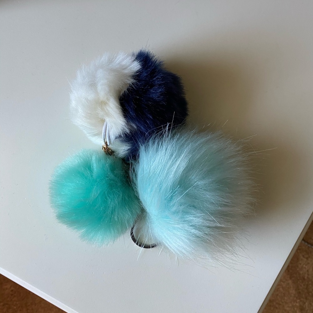 Bundle of 3 Puff Balls